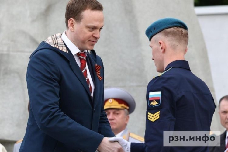 Рязанские десантники вызывают гордость у губернатора Павла Малкова