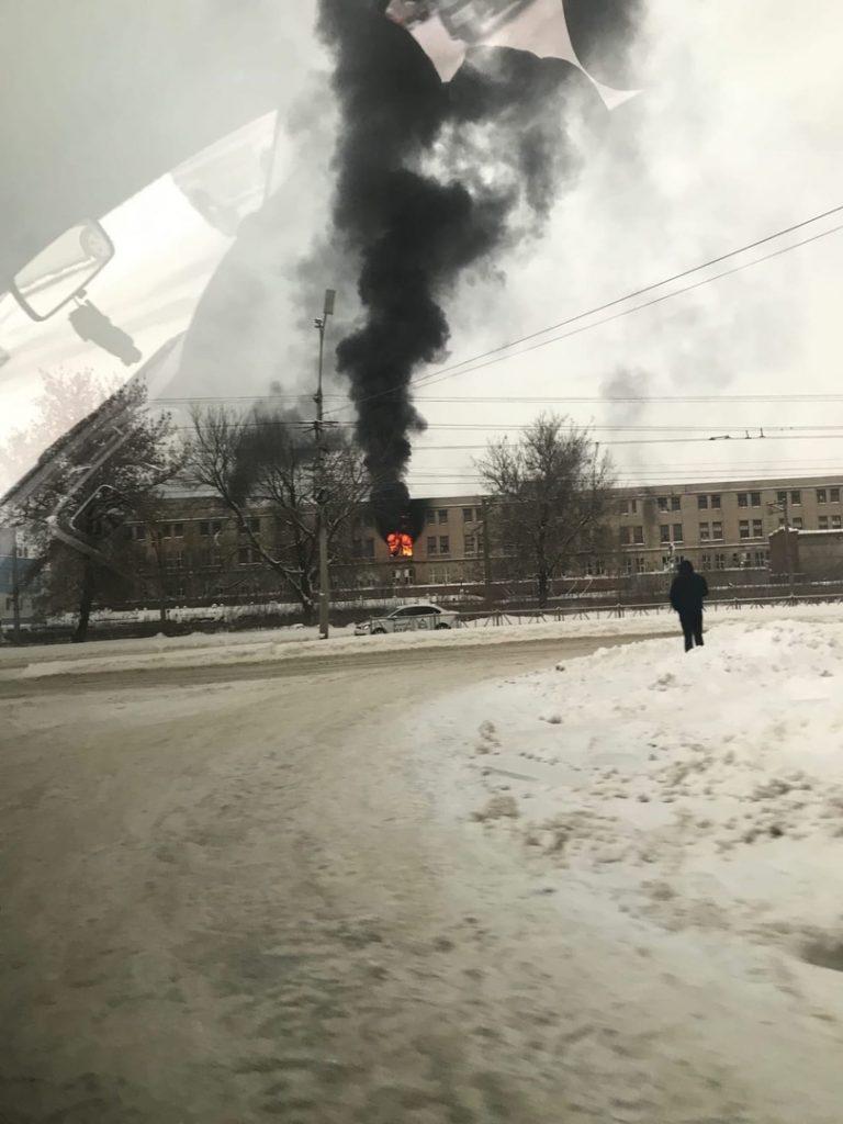 На территории рязанского бывшего завода САМ произошел пожар