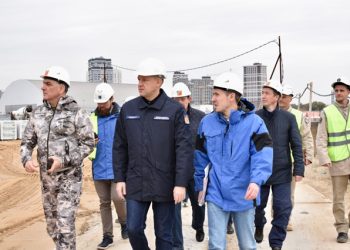 Супрун проверил ход строительства школы "Лидер" для одаренных детей в рязанском Мервине Супрун проверил ход строительства школы «Лидер» для одаренных детей в рязанском Мервине