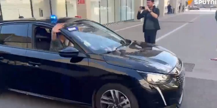 Дуров доставлен в суд Дуров доставлен в суд