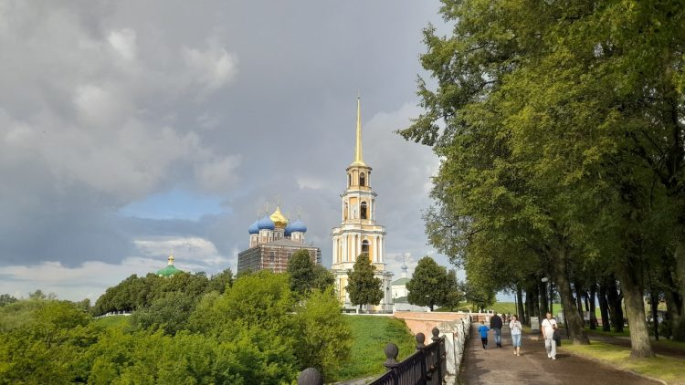 В Рязанском регионе почетным гражданам увеличат выплаты до 109 тысяч рублей