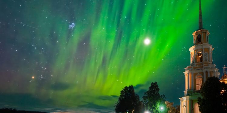 В ночь на 1 июня в Рязанской области можно увидеть северное сияние В ночь на 1 июня в Рязанской области можно увидеть северное сияние