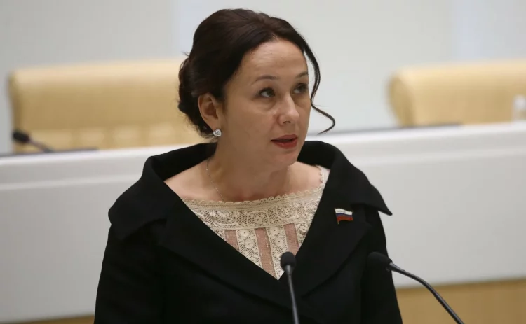 Слушание по уголовному делу против экс-сенатора от Рязанской области Петиной перенесли