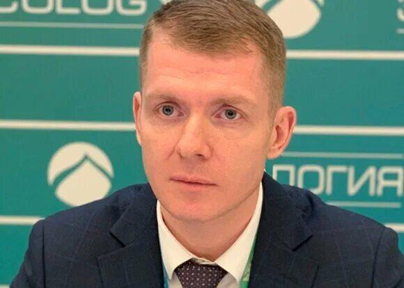 Экс-замминистра Минэнерго напал на курьера