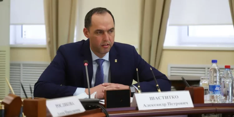 Зампред рязанского правительства Шаститко предупредил об опасности кормления белок в ЦПКиО