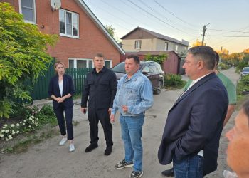 Рязанцы обсудили вопрос ремонта дороги на 1-ом Новопавловском проезде