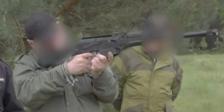 Цыплаков показал, как застрелил во время охоты рязанца Сергея Пинтелина Цыплаков показал, как застрелил во время охоты рязанца Сергея Пинтелина