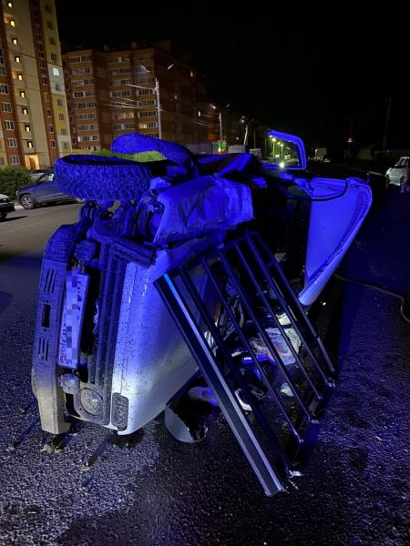 В ДТП на улице Семчинской пострадали два человека