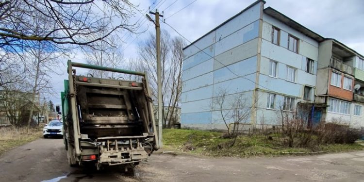 В Спасском районе под колеса грузовика угодила 72-летняя женщина