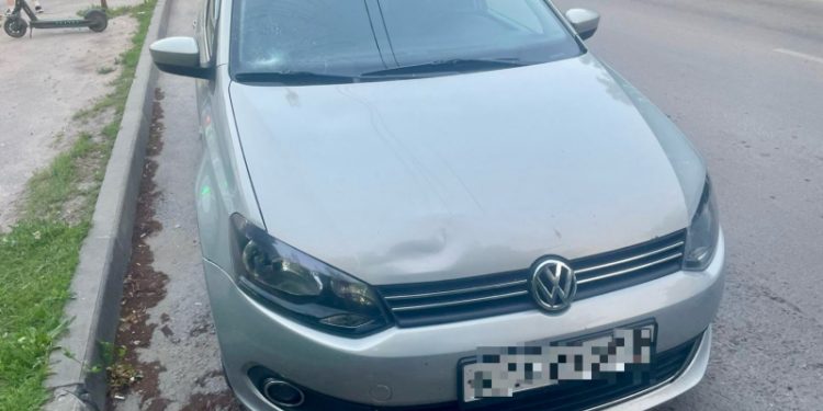 На улице Новоселов 22-летняя рязанка угодила под колеса иномарки