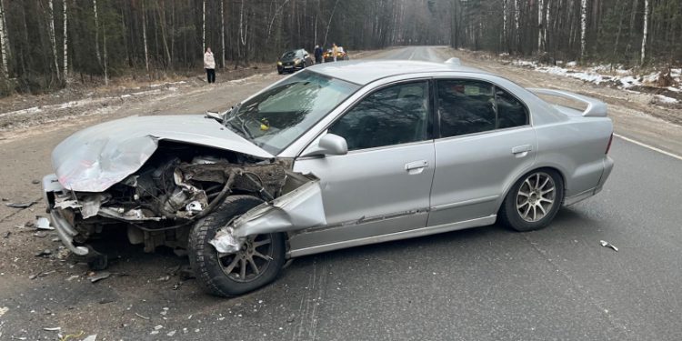 В ДТП в Клепиковском районе пострадала 45-летняя женщина-водитель В ДТП в Клепиковском районе пострадала 45-летняя женщина-водитель