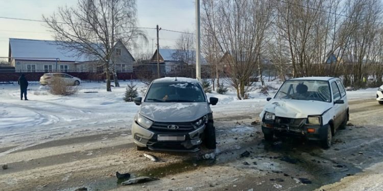 В ДТП в Скопинском районе пострадали трое детей