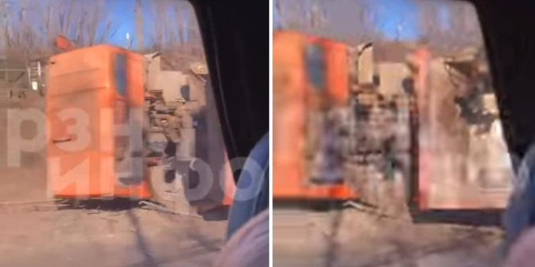 На Южной окружной дороге в Рязани перевернулся мусоровоз