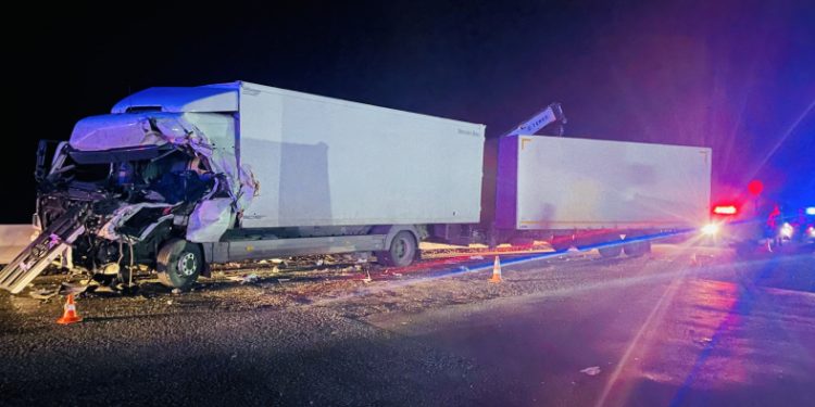 При столкновении двух грузовиков в Сасовском районе погиб 52-летний мужчина