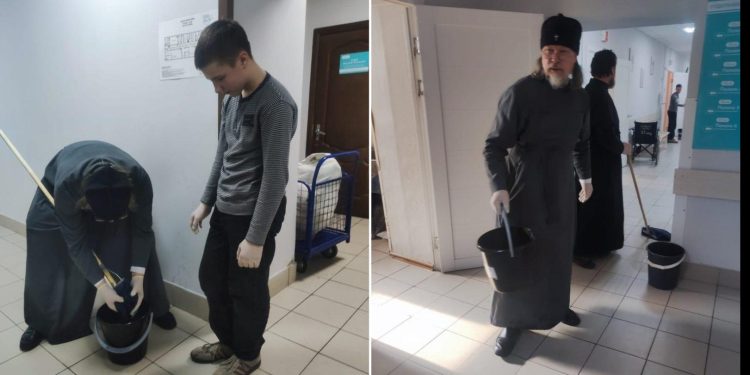 Рязанский митрополит Марк помыл полы в ОКБ