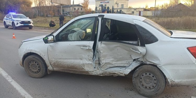 В ДТП в Спасском районе пострадали два человека