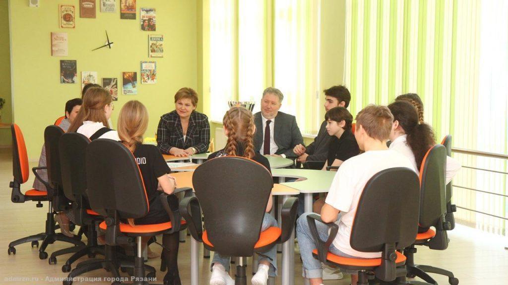 1 февраля в рязанской школе №75 открылось "Движение первых"