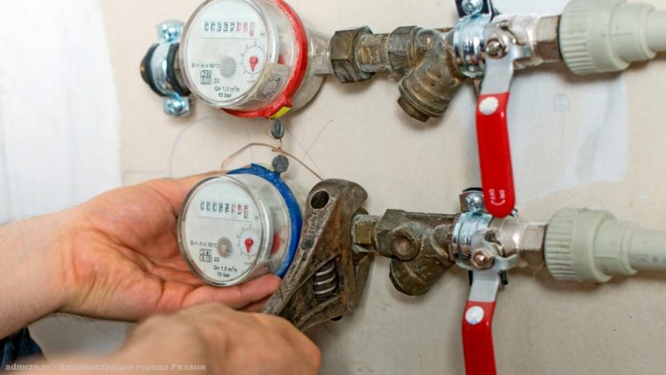 Рязанцев предупредили о мошенниках, маскирующихся под работников "Водоканала"