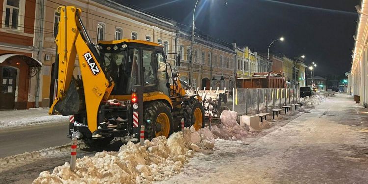 Мэрия Рязани поделилась списком улиц, на которых в ночь на 8 декабря пройдет уборка снега