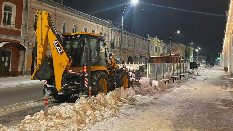 Мэрия Рязани поделилась списком улиц, на которых в ночь на 8 декабря пройдет уборка снега