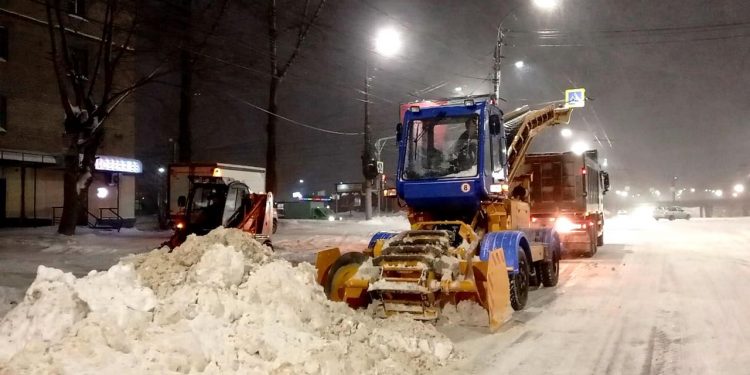Минувшей ночью с рязанских улиц вывезли 3606 кубометров снега