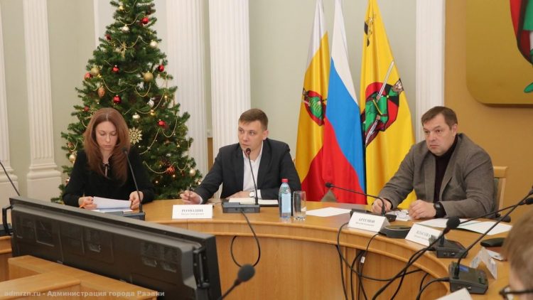 Рязанские предприятия помогут в расчистке городских улиц от снега