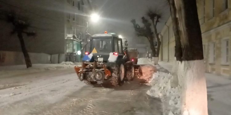 Мэрия Рязани поделилась списком улиц, с которых в ночь на 20 декабря вывезут снег