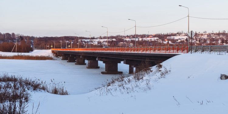 В Пронском районе завершили капремонт моста через реку Проня В Пронском районе завершили капремонт моста через реку Проня