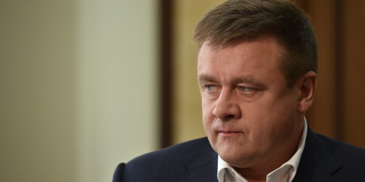 "ВидСбоку": в уголовном деле по закупке коммунальной техники фигурирует бывший губернатор Рязанского региона Любимов «ВидСбоку»: в уголовном деле по закупке коммунальной техники фигурирует бывший губернатор Рязанского региона Любимов