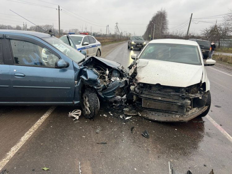 В рязанском Рыбном в ДТП пострадали два человека