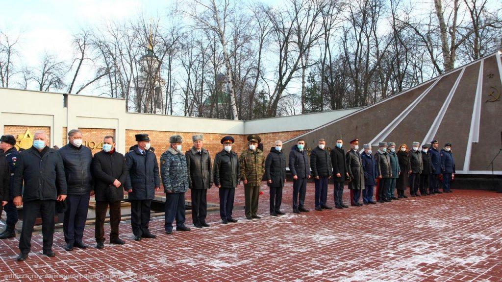 Рязанцы почтили память погибших воинов в День Неизвестного солдата
