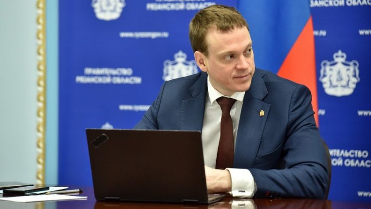 Рязанский губернатор Малков поручил лавам муниципалитетов обеспечить бесперебойный вывоз мусора