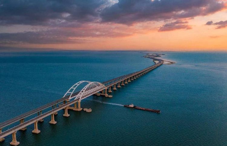 Шесть лет назад открылся Крымский мост