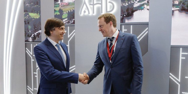 Малков: на ПМЭФ Рязанская область заключила более 20 соглашений с инвесторами Малков: на ПМЭФ Рязанская область заключила более 20 соглашений с инвесторами