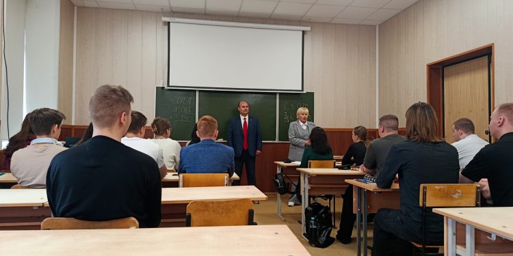 Депутат облдумы Денис Сидоров: Ставьте цели и добивайтесь их!