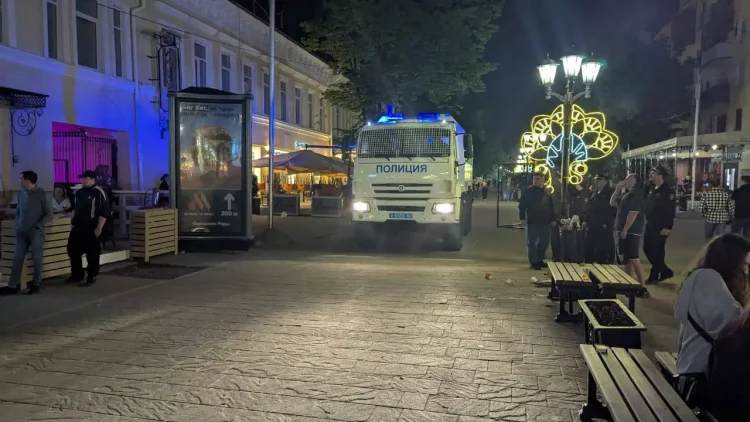 Рязанская полиция задержала во время ночных рейдов 54 человека