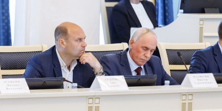 Сидоров не получил ответ на вопрос о земельных участках, предназначенных для рязанских многодетных семей