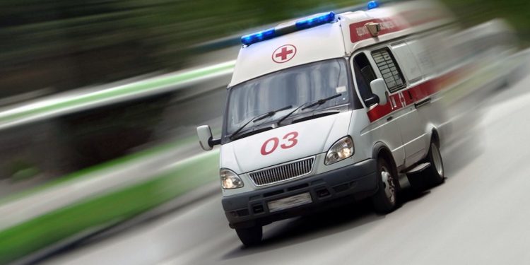 В Санкт-Петербурге девятиклассник ударил учительницу ножом по рукам и в спину В Санкт-Петербурге девятиклассник ударил учительницу ножом по рукам и в спину