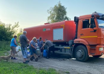 Малков взял на личный контроль ситуацию с водоснабжением в селе Лопатино Скопинского района Малков взял на личный контроль ситуацию с водоснабжением в селе Лопатино Скопинского района