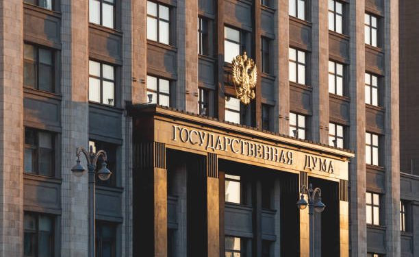 Граждане стран, где разрешена смена пола, не смогут усыновить российских детей