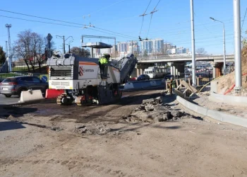 Ремонт на Московском шоссе изменил схему движения Ремонт на Московском шоссе изменил схему движения