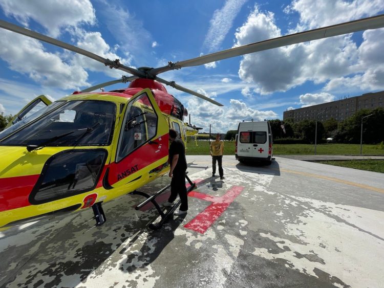 За 3 года вертолет санавиации в Рязанской области совершил 300 вылетов