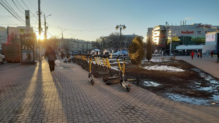 В первом полугодии 2025 года в Рязани зафиксировали 7 ДТП с участием самокатчиков