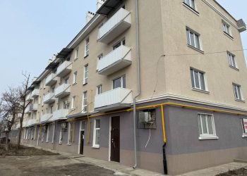 Рязанские подрядчики продолжают восстанавливать дома в Мариуполе и Херсонской области