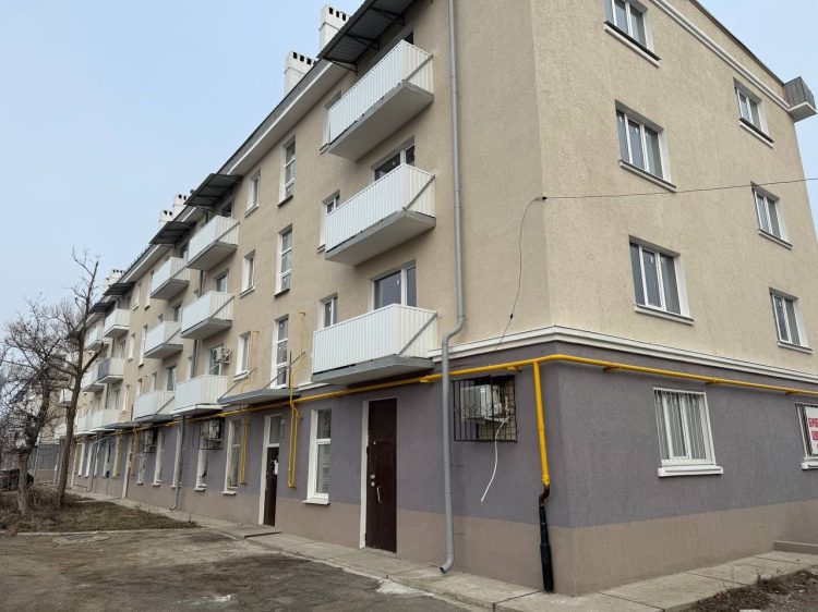 Рязанские подрядчики продолжают восстанавливать дома в Мариуполе и Херсонской области