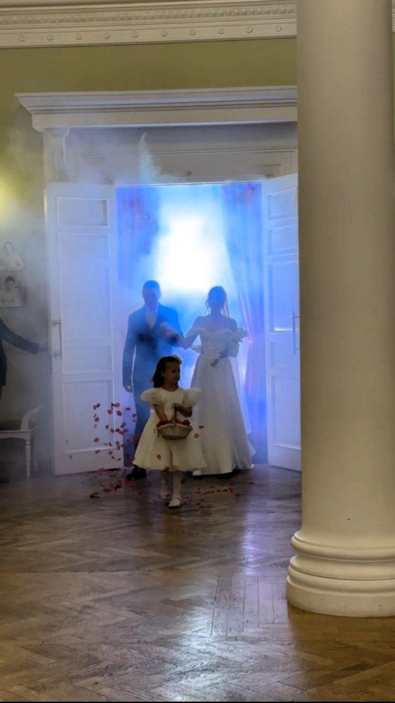 Рязанцы поженились в музыкальном театре