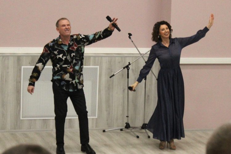 Группа "Дюна" выступила перед ранеными военными в рязанской БСМП