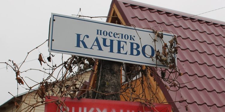 На окраине Рязани мотоциклист врезался в дерево