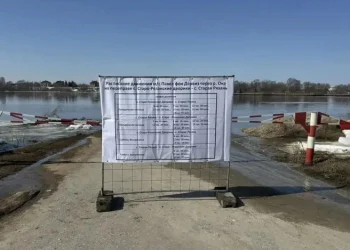 Катер Павел фон Дервиз возобновил рейсы после ремонта Катер Павел фон Дервиз возобновил рейсы после ремонта