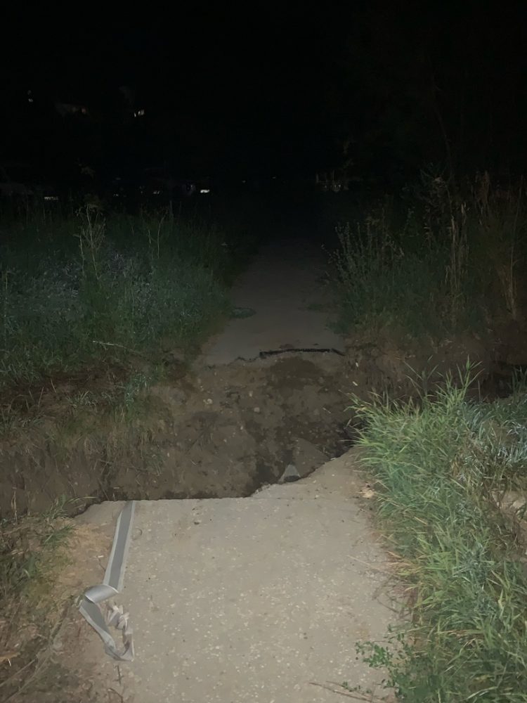 В рязанском Скопине девушка упала в глубокую яму из-за отсутствия освещения